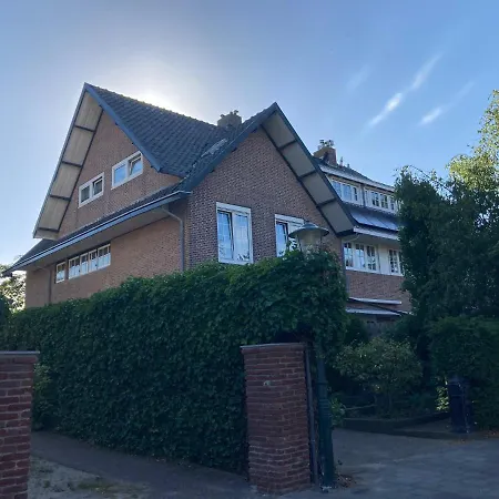 'onder-dak' 2-persoons Zandvoort